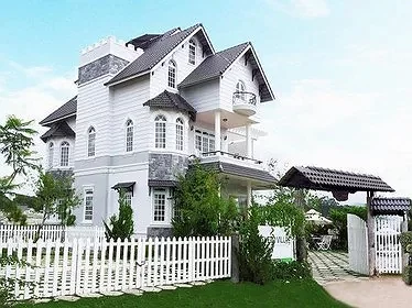 Lys Villa Đà Lạt ( tên cũ Reveto Villa Đà Lạt)