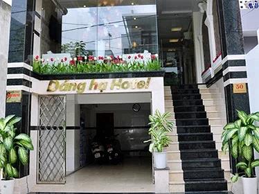 Khách sạn Dáng Hạ