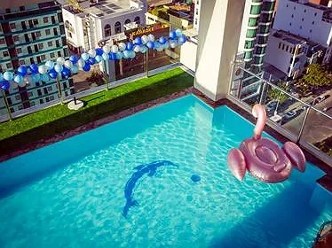 Khách sạn Luxtery Đà Nẵng