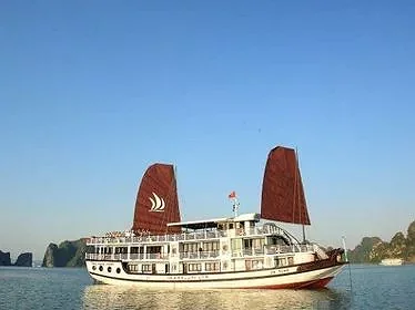 Du thuyền Glory Premium Hạ Long