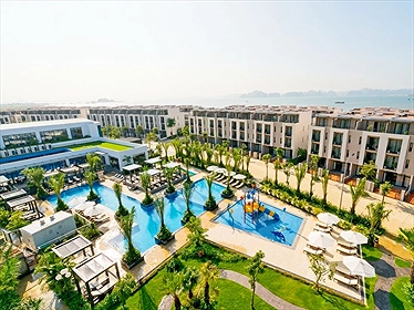 Royal Lotus Resort & Villas Hạ Long