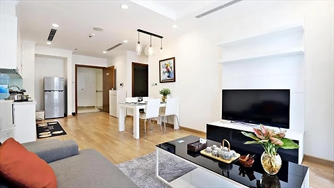 Bom Homestay Vinhomes Times City