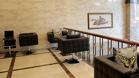 Khu vực ghế chờ tại khách sạn