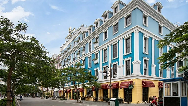 Khách sạn Green Suites Hạ Long