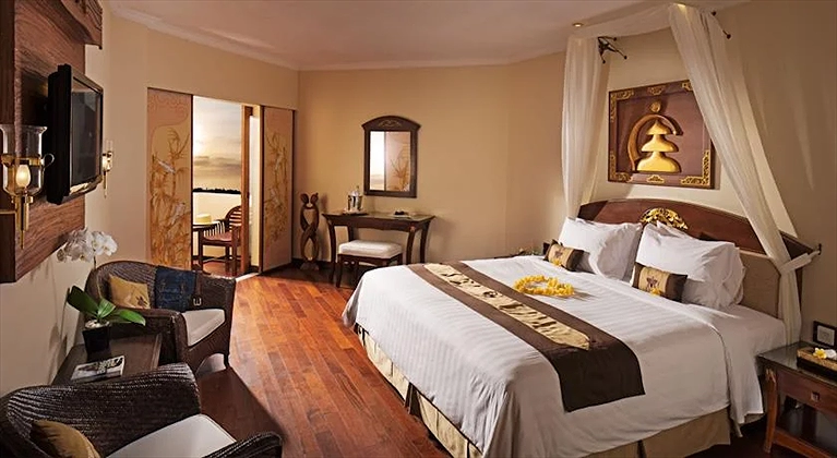 Không gian phòng rộng rãi, thoải mái