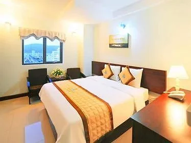 Khách sạn Luna Diamond Đà Nẵng