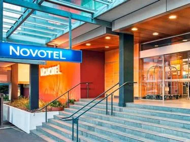 Khách sạn Novotel Capital Wellington