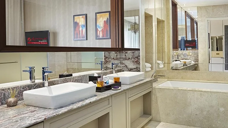 Nhà vệ sinh hiện đại, đầy đủ tiện nghi