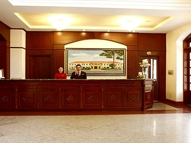 Khách Sạn Tân Sơn Nhất_Hoàng Văn Thụ