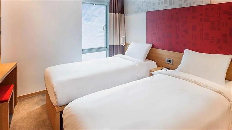 Phòng với 2 giường đơn phù hợp với nhu cầu sử dụng