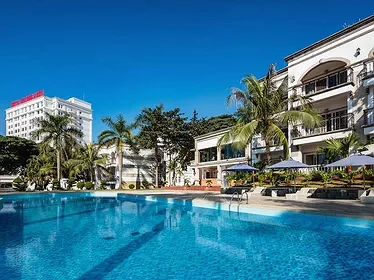 Khách sạn Royal Villas Hạ Long