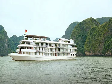 Du thuyền La Vela Classic Hạ Long