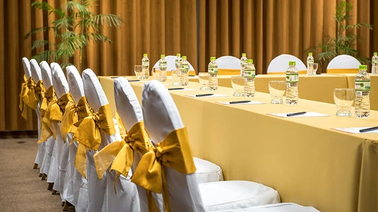 Phòng họp thiết kế trang trọng và đầy đủ tiện nghi