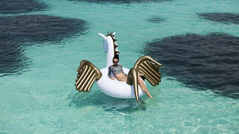 Thư giãn giữa đại dương trong xanh