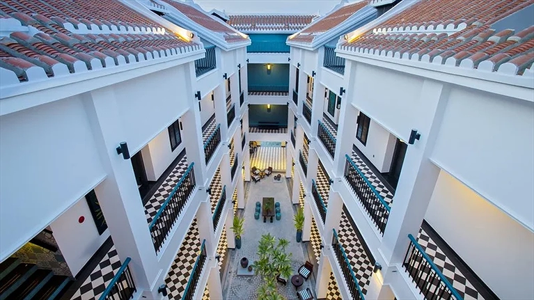 Khuôn viên bên trong Maison Vy