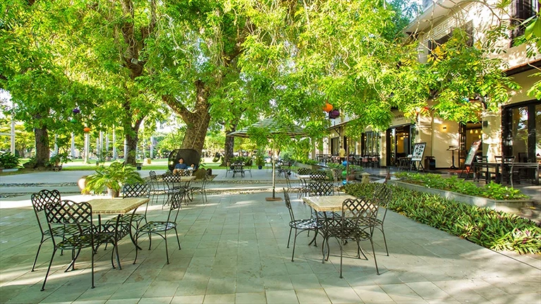 Nhà hàng Indochine Corner