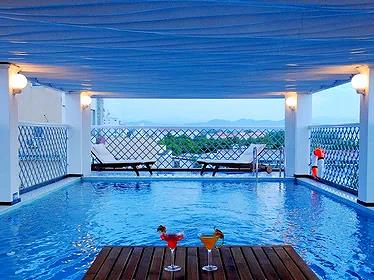 Khách sạn Moonlight Huế