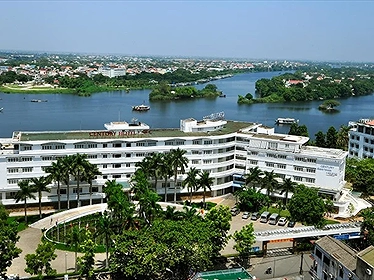 Khách sạn Century Riverside Huế