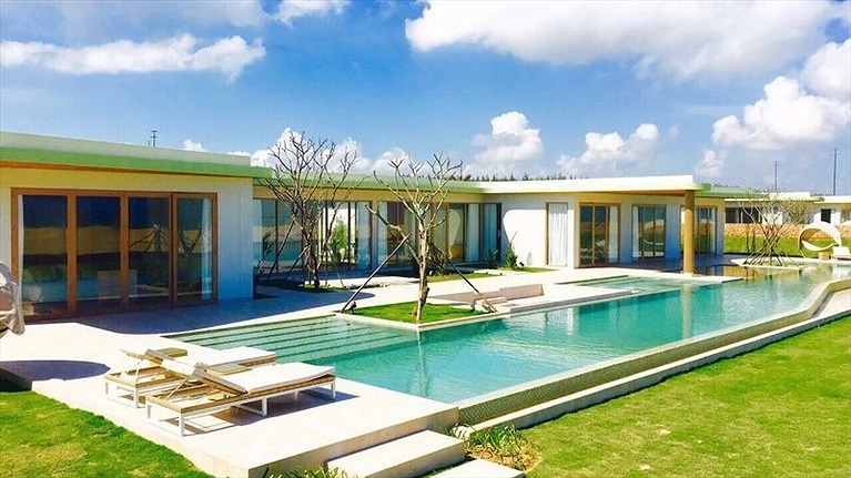 Villa 3 Bedrooms với hồ bơi riêng hướng biển