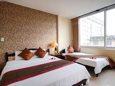 Khách sạn DMZ Huế