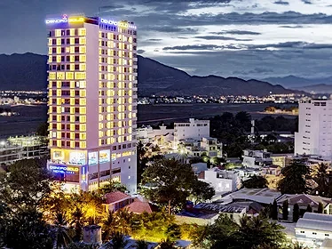 Khách Sạn Dendro Gold Nha Trang