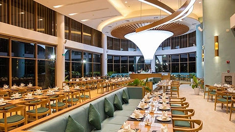 Nhà Hàng Terrace Bay