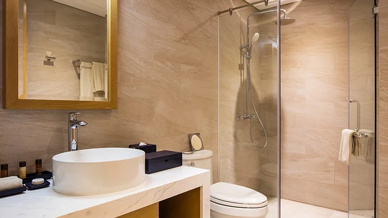 Phòng tắm Family Suite