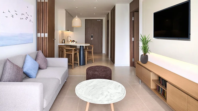 Superior Suite One King Bed