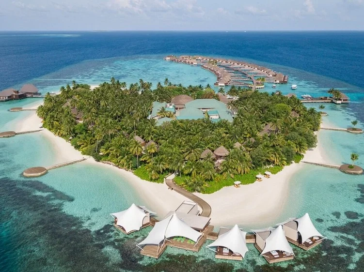 W Maldives