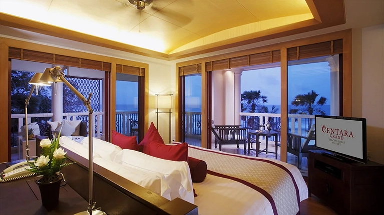 Premium Deluxe Ocean Facing