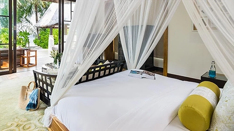 Beach Villa with Pool Sunrise