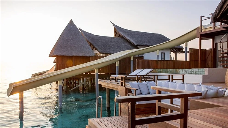 Infinity Pool Ocean Villa with Slide