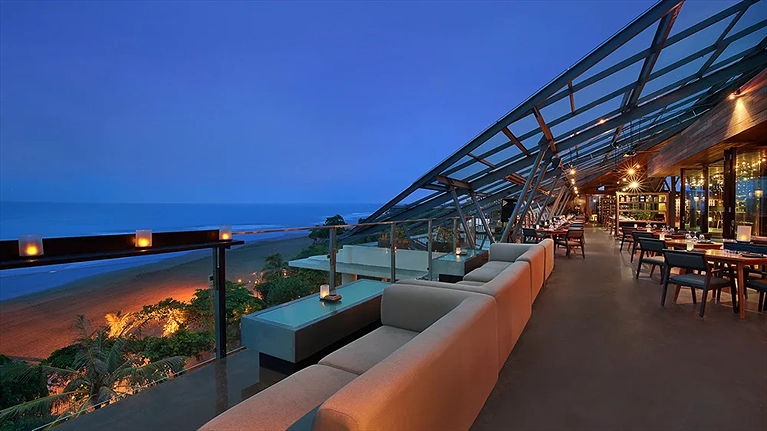 MoonLite Kitchen and Bar