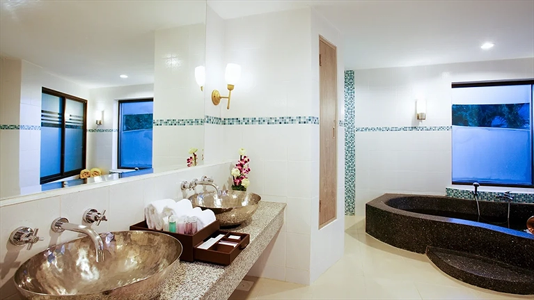 Premium Deluxe Suite