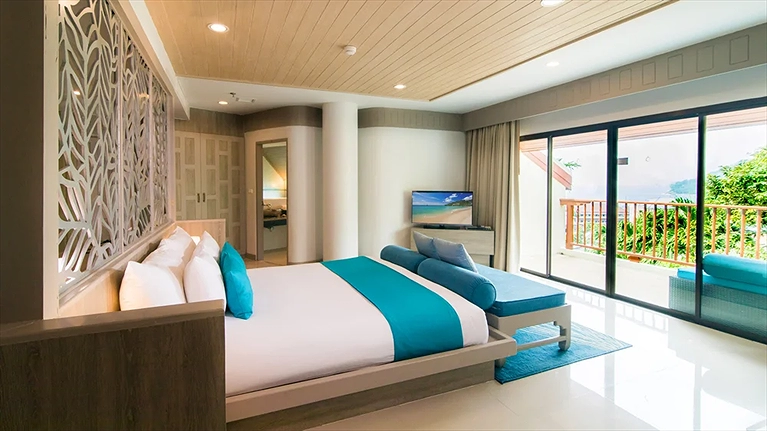 Premium Deluxe Suite