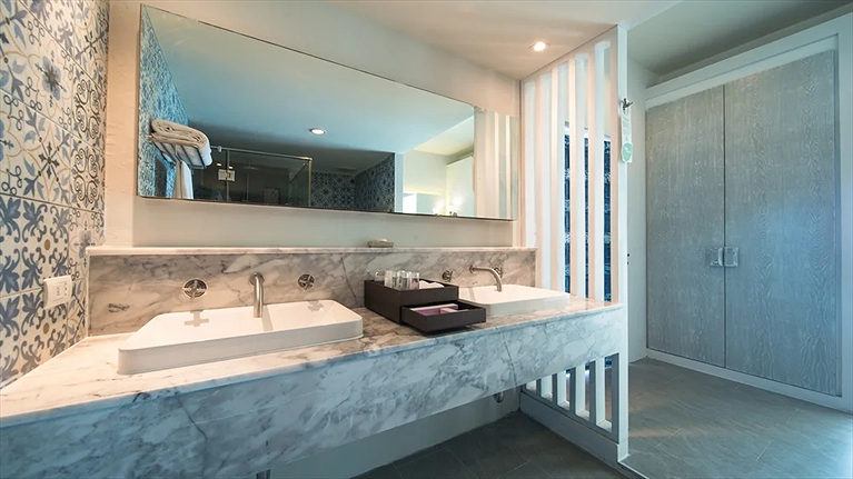 Deluxe One Bedroom Pool Villa Bathroom