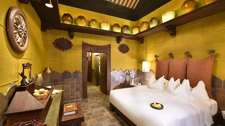 Phòng Deluxe king với ban công rộng lớn