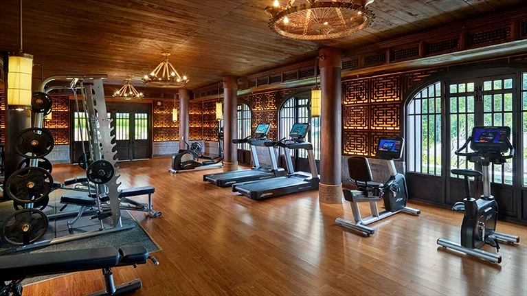 Phòng gym với trang thiết bị hiện đại