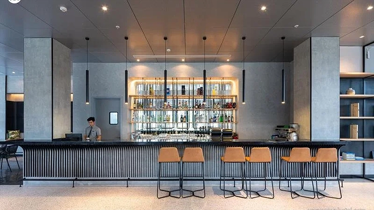 Quầy Bar tại khu vực sảnh Lễ Tân