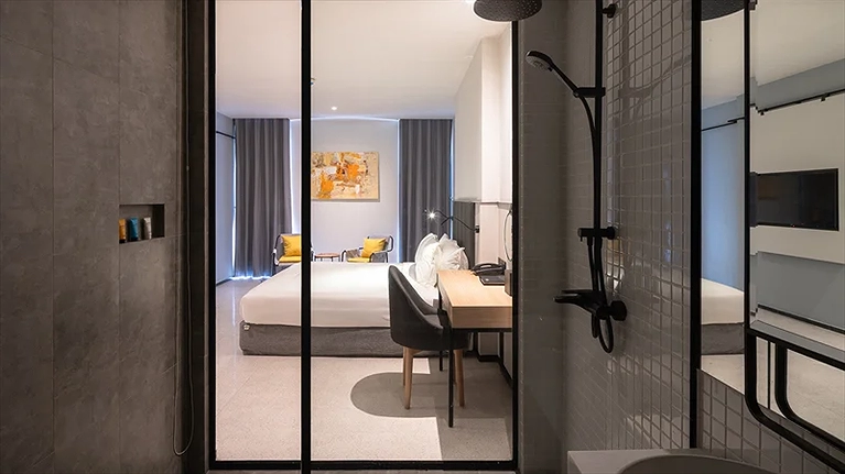 Khu vực phòng tắm của hạng Superior và Deluxe