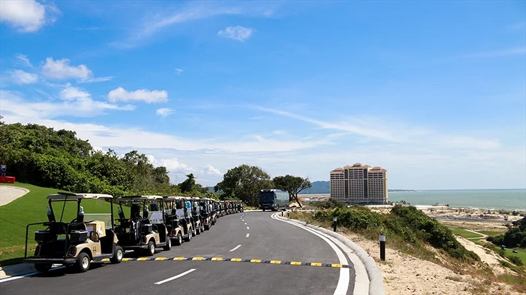 Khu vực chơi Golf