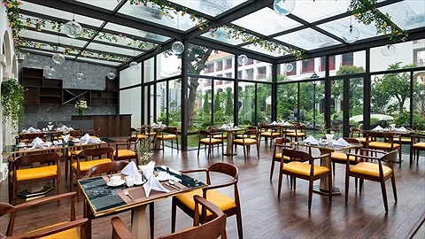 Quầy bar  Beer & Barrel