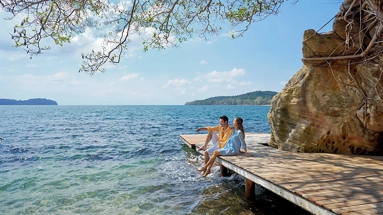 Lối đi dạo quanh khu nghỉ dưỡng