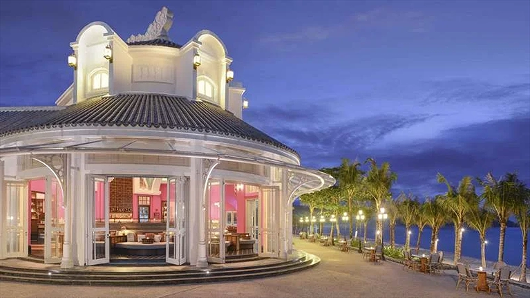 Quầy Bar "Hóa Học"