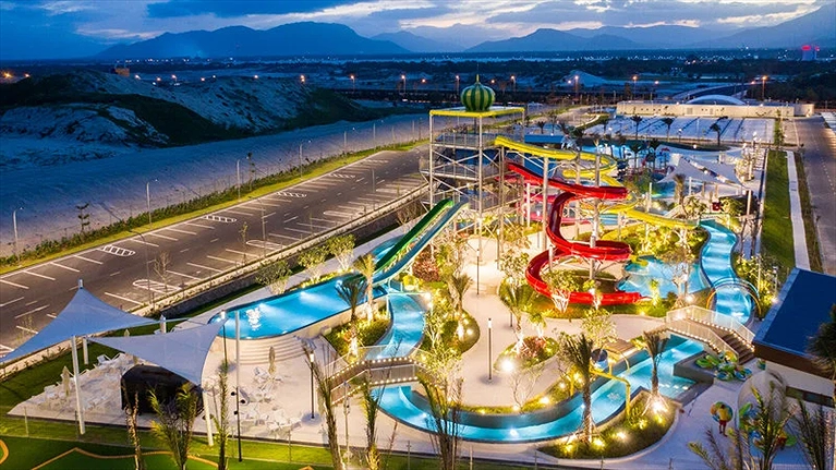 Công viên nước ngoài trời