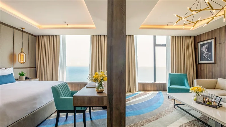 Phòng Grand Suite với không gian riêng biệt
