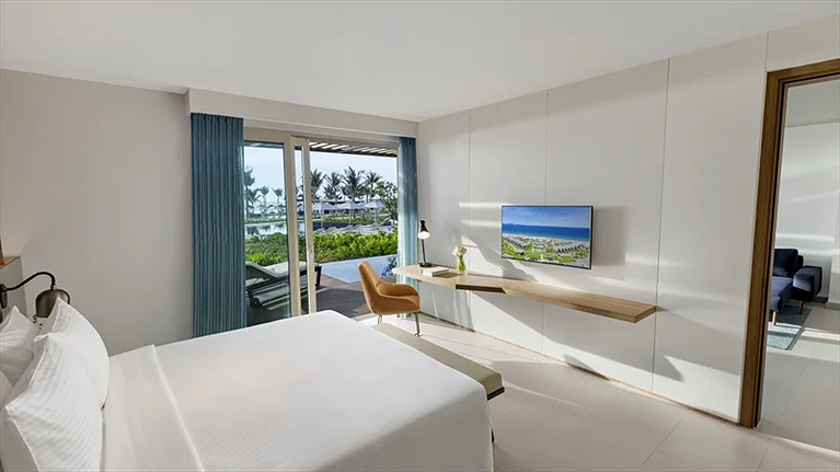 Căn Pavillion hướng biển