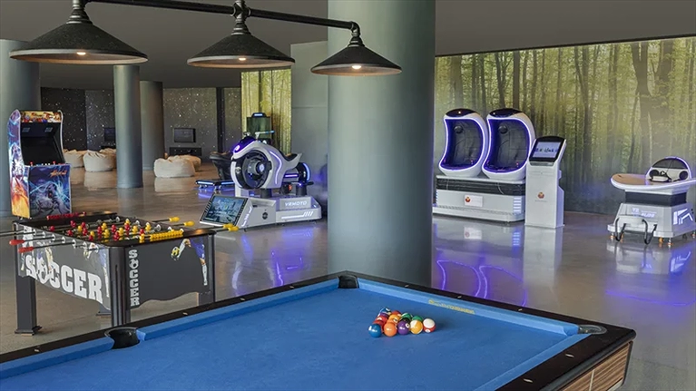 Câu lạc bộ thanh thiếu niên