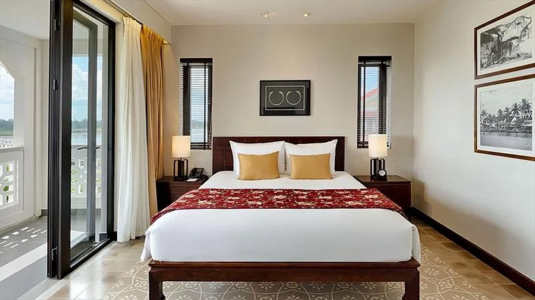 Executive Suite River View