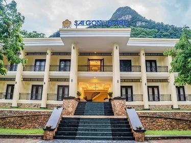 Sài Gòn - Ba Bể Resort